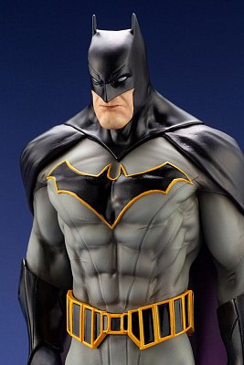 DC Comics ARTFX Statue 1/6 Batman (Batman: Last Knight on Earth) 30 cm