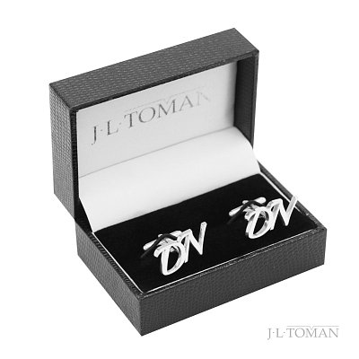 Stříbrné manžetové knoflíčky s monogramem DN č. 13 vyrobené na zakázku podle grafického návrhu