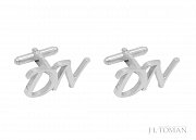 Stříbrné manžetové knoflíčky s monogramem DN č. 13 vyrobené na zakázku podle grafického návrhu