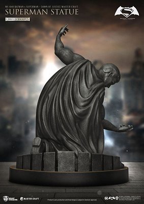 Batman v Superman Dawn Of Justice Master Craft Statue Superman 40 cm