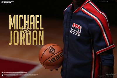 NBA Collection Real Masterpiece Action Figure 1/6 Michael Jordan Barcelona \'92 Limited Edition 30 cm