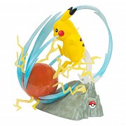 Pokémon 25th anniversary Light-Up Deluxe Statue Pikachu 33 cm