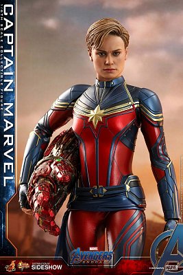 Avengers: Endgame Movie Masterpiece Series PVC Actionfigur 1/6 Captain Marvel 29 cm