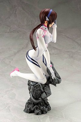 Evangelion 4 PVC Statue 1/6 Mari Makinami Illustrious White Plugsuit Ver. 24 cm