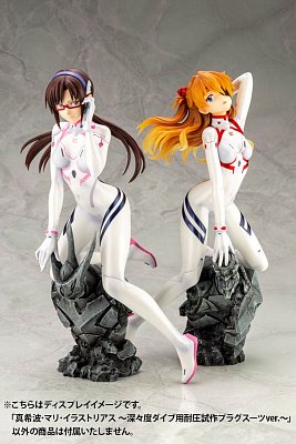 Evangelion 4 PVC Statue 1/6 Mari Makinami Illustrious White Plugsuit Ver. 24 cm