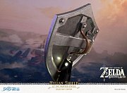 The Legend of Zelda Breath of the Wild PVC Statue Hylian Shield Collector\'s Edition 29 cm - Beschädigte Verpackung