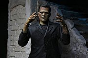 Universal Monsters Actionfigur Ultimate Frankensteins Monster (Color) 18 cm