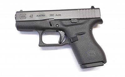 Pistole Glock 42 r.9mm Browning