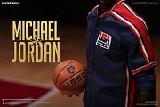 NBA Collection Real Masterpiece Actionfigur 1/6 Michael Jordan Barcelona \'92 Limited Edition 30 cm